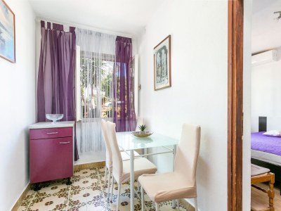 Apartment One bedroom apartment with air-conditioning Supetar, Brač A-5658-b - Outdoor photo 14