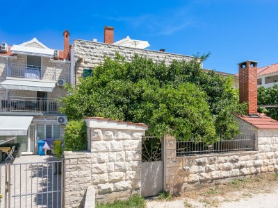 Holiday room with balcony Supetar, Brač S-5658-a - Outdoor photo 4