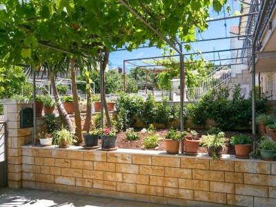 Holiday room with balcony Supetar, Brač S-5658-b - Outdoor photo 9