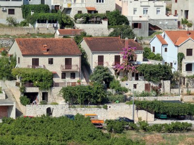 Apartment One bedroom apartment with terrace Postira, Brač A-5659-a - Outdoor photo 3