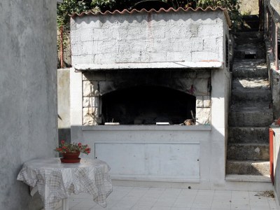 Apartment One bedroom apartment with terrace Postira, Brač A-5659-b - Outdoor photo 9