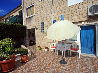 Apartment Studio flat with terrace Supetar, Brač AS-5665-a - Outdoor photo 16