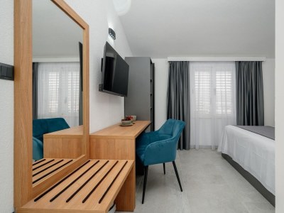 Holiday room with terrace and sea view Trogir S-4814-a - Outdoor photo 18