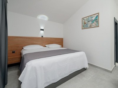 Holiday room with terrace and sea view Trogir S-4814-a - Outdoor photo 19