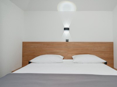 Holiday room with terrace and sea view Trogir S-4814-a - Outdoor photo 20