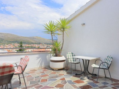 Holiday room with terrace and sea view Trogir S-4814-a - Outdoor photo 29