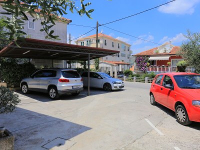 Holiday room with terrace and sea view Trogir S-4814-b - Outdoor photo 13