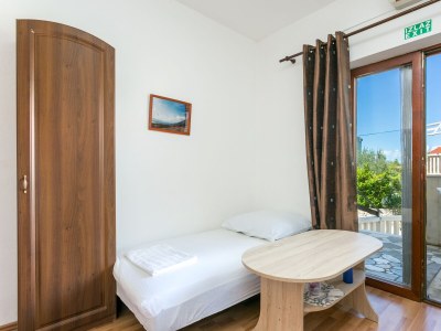 Apartment Apartments with parking space Supetar, Brač - 5670 - Outdoor photo 17