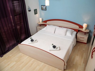 Apartment Three bedroom apartment with terrace and sea view Jelsa, Hvar A-5703-b - Outdoor photo 18