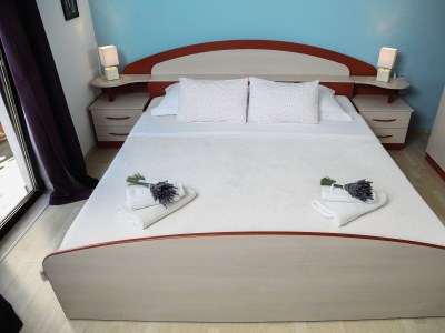 Apartment Three bedroom apartment with terrace and sea view Jelsa, Hvar A-5703-b - Outdoor photo 19