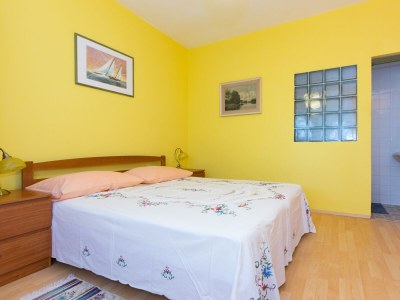 Apartment Two bedroom apartment with terrace Punat, Krk A-14111-a - Outdoor photo 11