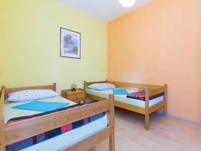 Apartment Two bedroom apartment with terrace Punat, Krk A-14111-a - Outdoor photo 12