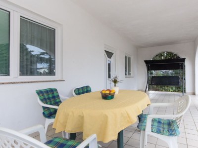 Apartment Two bedroom apartment with terrace Punat, Krk A-14111-a - Outdoor photo 16