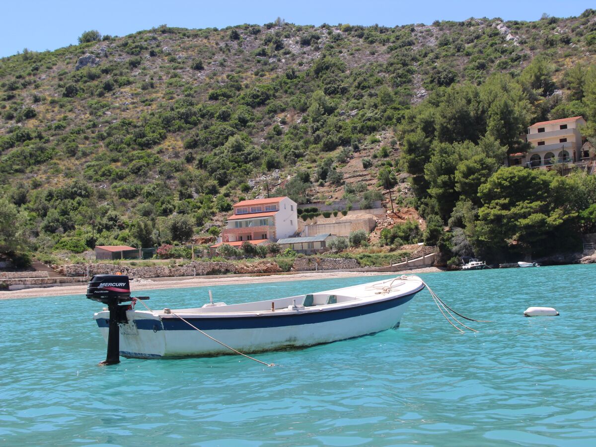 Apartment One bedroom apartment near beach Cove Prapratna - Prapatna, Hvar A-5704-d - Outdoor photo 3