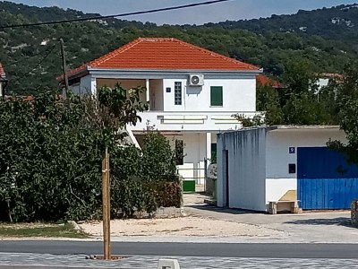 Holiday house Three bedroom house near beach Vinišće, Trogir K-14704 - Outdoor photo 3