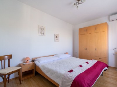 Apartment Two bedroom apartment near beach Preko, Ugljan A-14917-a - Outdoor photo 21