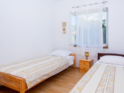 Apartment Two bedroom apartment near beach Preko, Ugljan A-14917-a - Outdoor photo 28