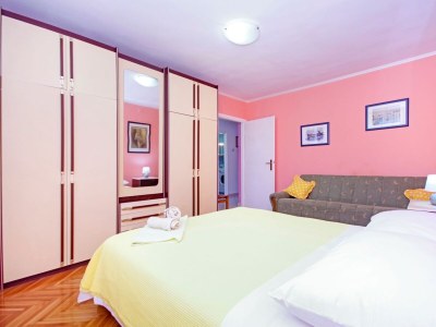 Apartment Two bedroom apartment with air-conditioning Makarska A-19210-a - Outdoor photo 13