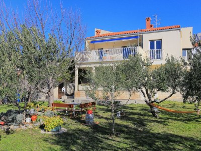 Apartment One bedroom apartment with terrace Kaštel Gomilica, Kaštela A-19248-a in Kaštel Gomilica - Apartment