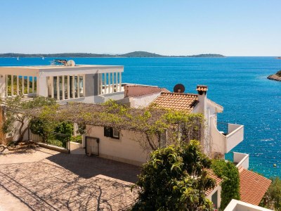 Villa Comfortable and spacious house near beach Cove Ljubljeva, Trogir K-19258 - Outdoor photo 21