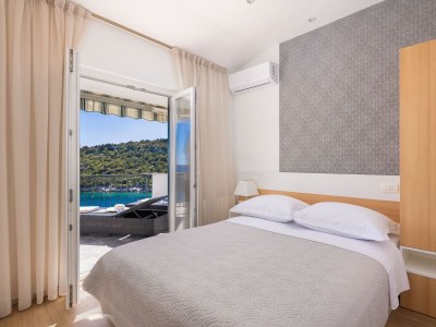 Villa Comfortable and spacious house near beach Cove Ljubljeva, Trogir K-19258 - Outdoor photo 42