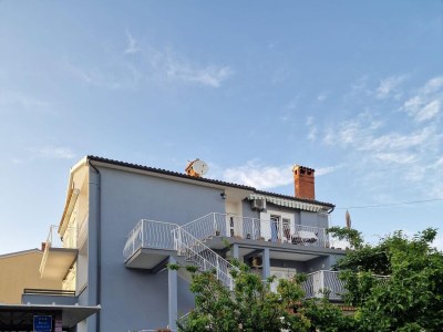 Apartment Two bedroom apartment with terrace Rovinj A-19088-b - Outdoor photo 3