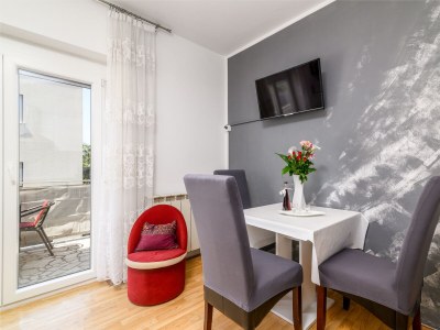 Apartment Two bedroom apartment with terrace Rovinj A-19088-b - Outdoor photo 17