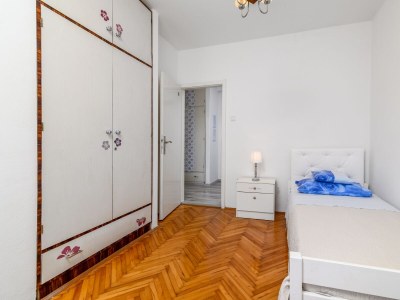 Apartment Two bedroom apartment with terrace Rovinj A-19088-b - Outdoor photo 22