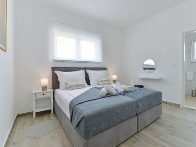 Villa Four-bedroom house with terrace Vrsi - Mulo, Zadar K-19093 - Outdoor photo 21