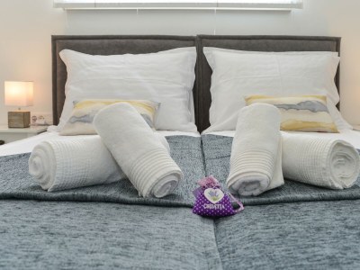 Villa Four-bedroom house with terrace Vrsi - Mulo, Zadar K-19093 - Outdoor photo 23