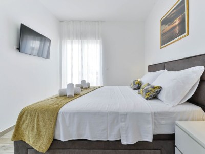 Villa Four-bedroom house with terrace Vrsi - Mulo, Zadar K-19093 - Outdoor photo 24