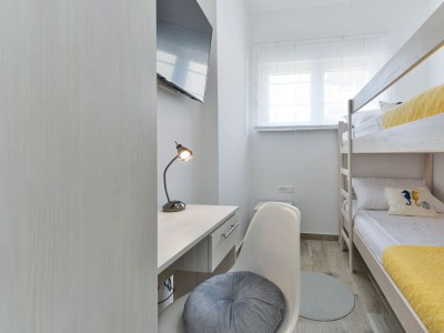 Villa Four-bedroom house with terrace Vrsi - Mulo, Zadar K-19093 - Outdoor photo 29