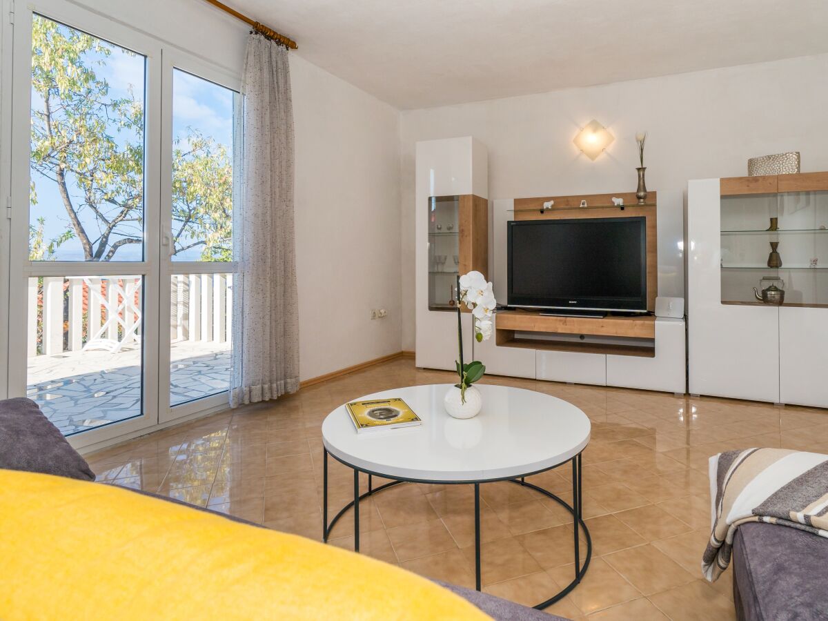 Apartment Two bedroom apartment with terrace and sea view Nečujam, Šolta A-16727-a - Outdoor photo 5