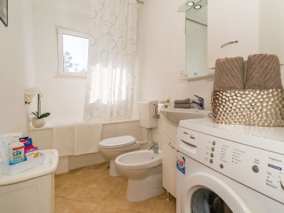 Apartment Two bedroom apartment with terrace and sea view Nečujam, Šolta A-16727-a - Outdoor photo 21