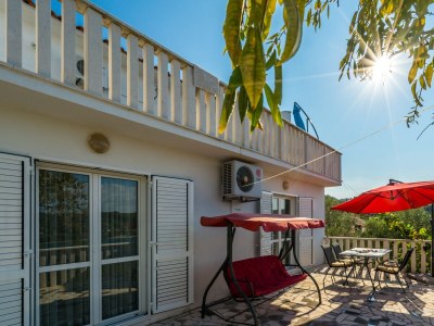 Apartment Two bedroom apartment with terrace and sea view Nečujam, Šolta A-16727-a - Outdoor photo 27