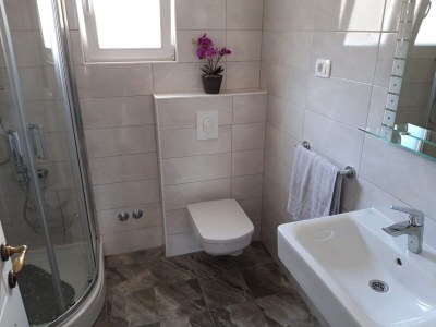 Apartment Two bedroom apartment with terrace and sea view Tkon, Pašman A-19127-a - Outdoor photo 18