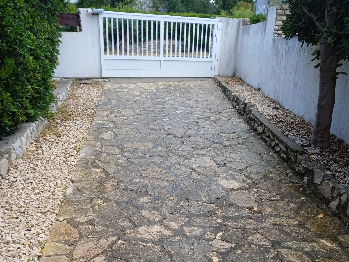 Apartment Two bedroom apartment with terrace and sea view Povljana, Pag A-17222-a - Outdoor photo 3