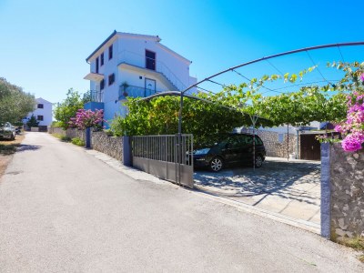 Apartment Two bedroom apartment with terrace and sea view Ražanj, Rogoznica A-17328-a - Outdoor photo 3
