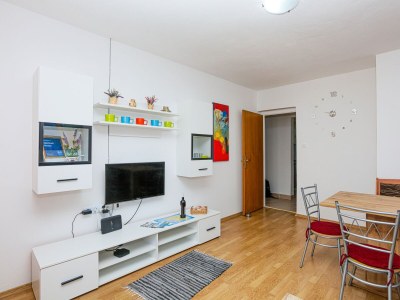 Apartment Two bedroom apartment with terrace and sea view Ražanj, Rogoznica A-17328-a - Outdoor photo 19