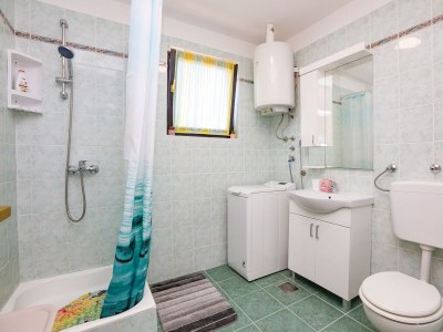 Apartment Two bedroom apartment with terrace and sea view Ražanj, Rogoznica A-17328-a - Outdoor photo 34