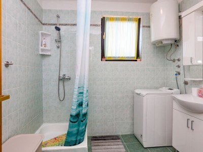 Apartment Two bedroom apartment with terrace and sea view Ražanj, Rogoznica A-17328-a - Outdoor photo 35