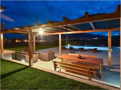 Holiday house Comfortable and spacious house with terrace Dugopolje, Zagora K-19033 - Outdoor photo 4