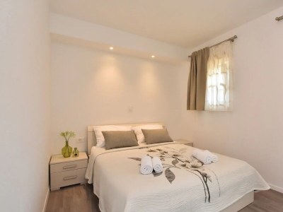 Holiday house Comfortable and spacious house with terrace Dugopolje, Zagora K-19033 - Outdoor photo 26