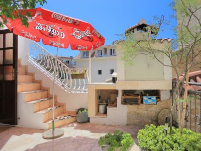 Apartment One bedroom apartment with terrace Makarska A-19038-a - Outdoor photo 3