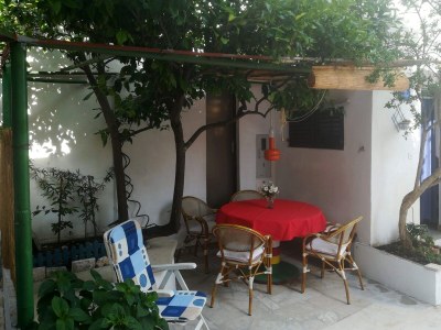 Apartment One bedroom apartment with terrace Makarska A-19038-a - Outdoor photo 16