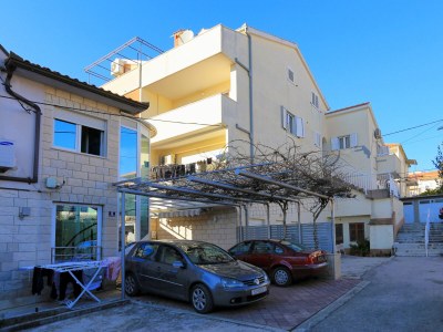 Apartment One bedroom apartment with balcony Split A-19039-a - Outdoor photo 2