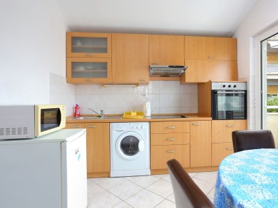 Apartment One bedroom apartment with balcony Split A-19039-a - Outdoor photo 9