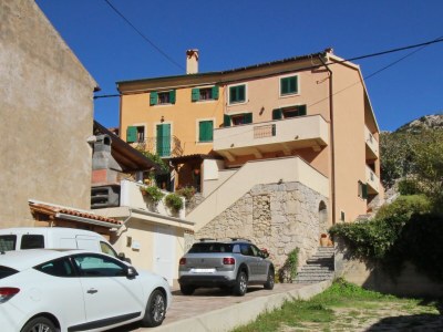 Holiday house Comfortable and spacious house with terrace Draga Bašćanska, Krk K-19204 - Outdoor photo 2