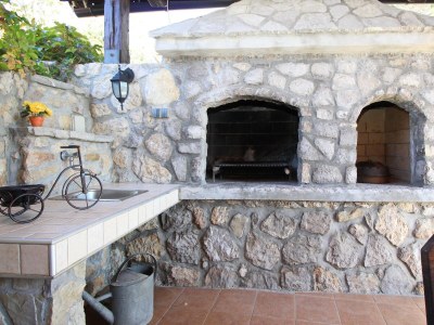 Holiday house Comfortable and spacious house with terrace Draga Bašćanska, Krk K-19204 - Outdoor photo 9