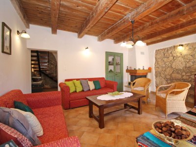 Holiday house Comfortable and spacious house with terrace Draga Bašćanska, Krk K-19204 - Outdoor photo 12